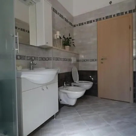 Bungalo - Near Trogir