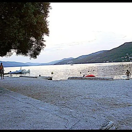 Bungalo - Near Trogir Apartment